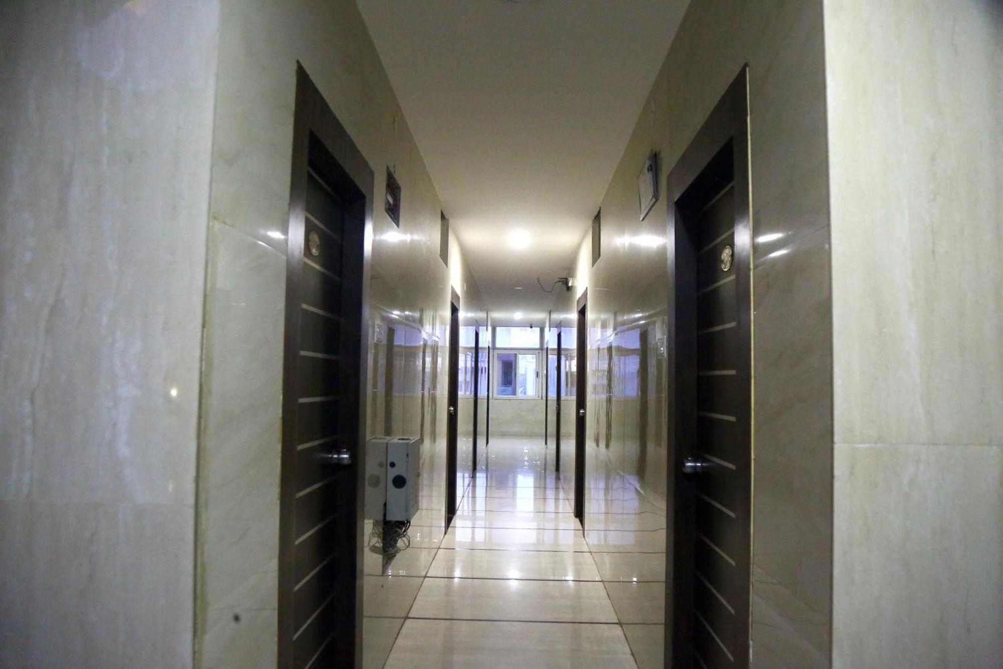 Hotel Mn Grand Shamshabad Airport Zone Hyderabad Zewnętrze zdjęcie