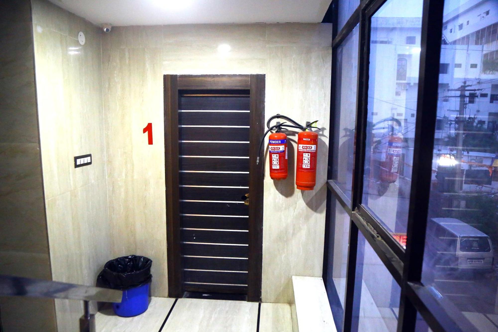 Hotel Mn Grand Shamshabad Airport Zone Hyderabad Zewnętrze zdjęcie